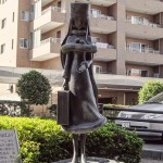 tsuruga-statue-leiji-matsumoto