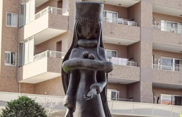 Statue di Leiji Matsumoto a Tsuruga in Giappone